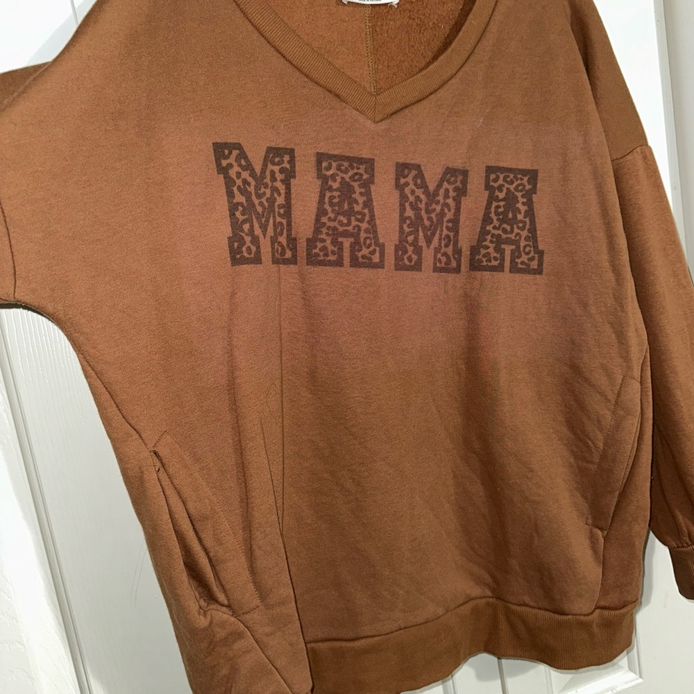 XL Zenana sweatshirt with pockets with MAMA sublimated on front